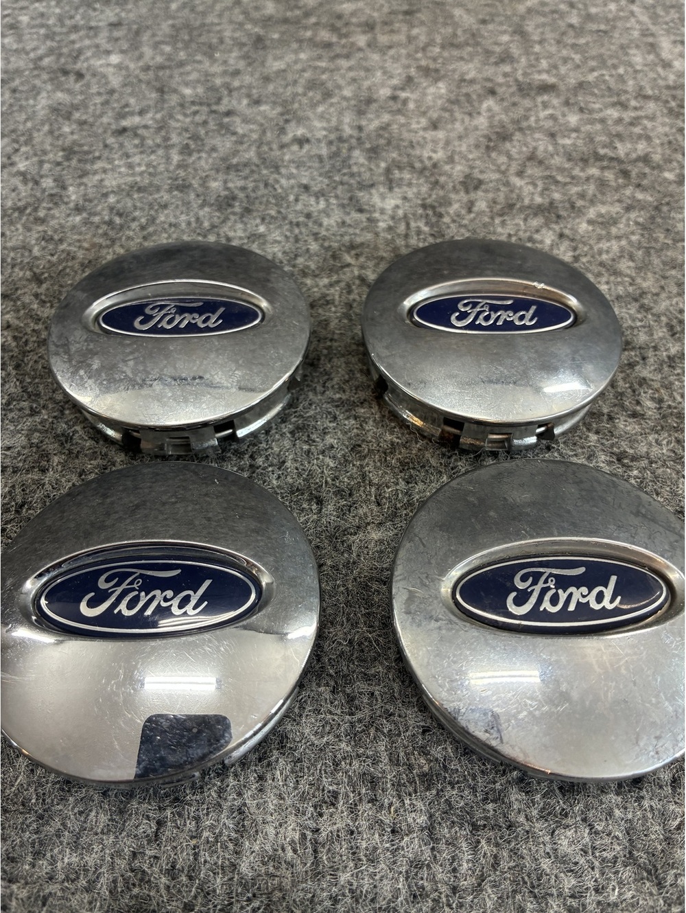 Set of 4 Ford Chrome Wheel Center Caps 6L2Z-1A096-AA